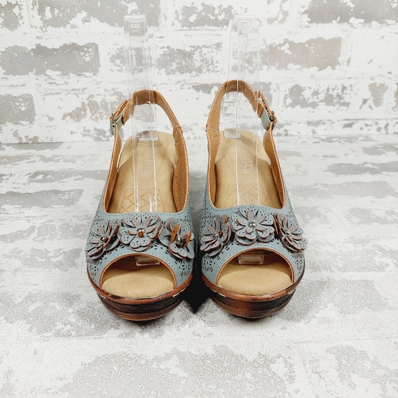 New Patrizia Spring Step Slingback Blue Floral Laser Cut Peep Toe Sandals i589 - Picture 9 of 15